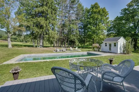 85 Old Revolutionary Road Temple NH 03084