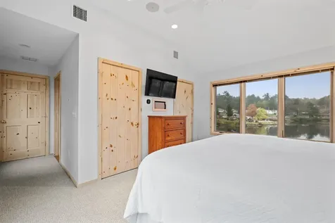 28 Island Drive Laconia NH 03246