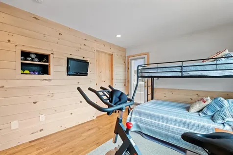 28 Island Drive Laconia NH 03246