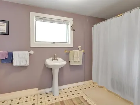 74 Magic Hill Road Hinesburg VT 05461