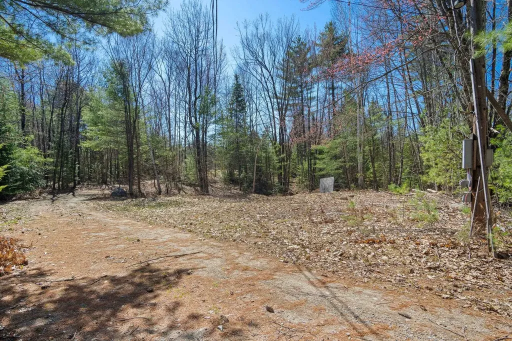 95 Stevens Road Effingham NH 03882