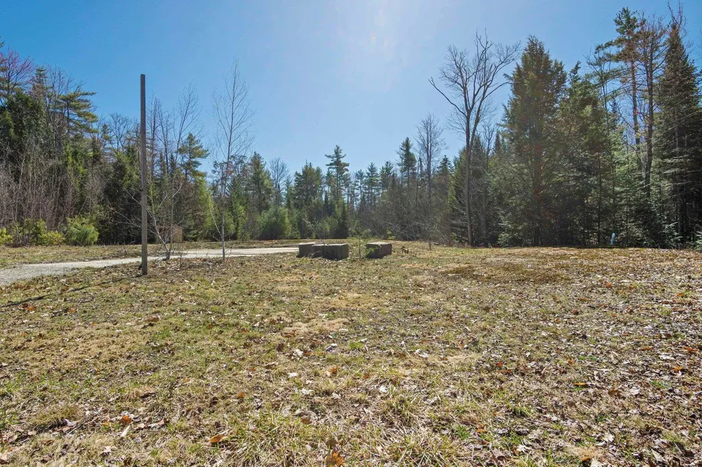 95 Stevens Road Effingham NH 03882