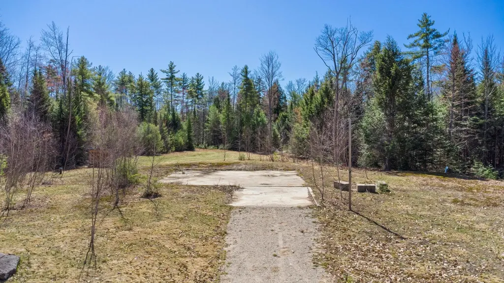 95 Stevens Road Effingham NH 03882