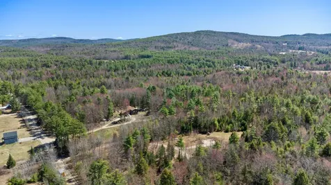 95 Stevens Road Effingham NH 03882