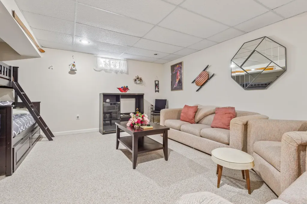 304 Randall Farm Road Conway NH 03860