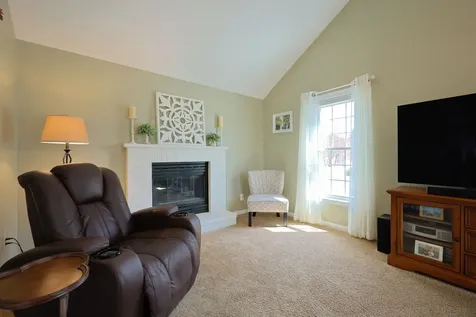 67 Windflower Drive Manchester NH 03109