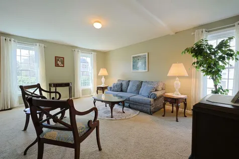 67 Windflower Drive Manchester NH 03109