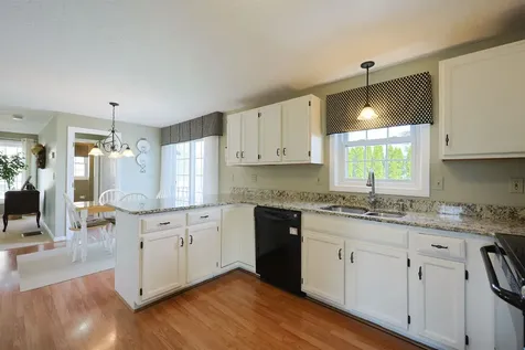 67 Windflower Drive Manchester NH 03109