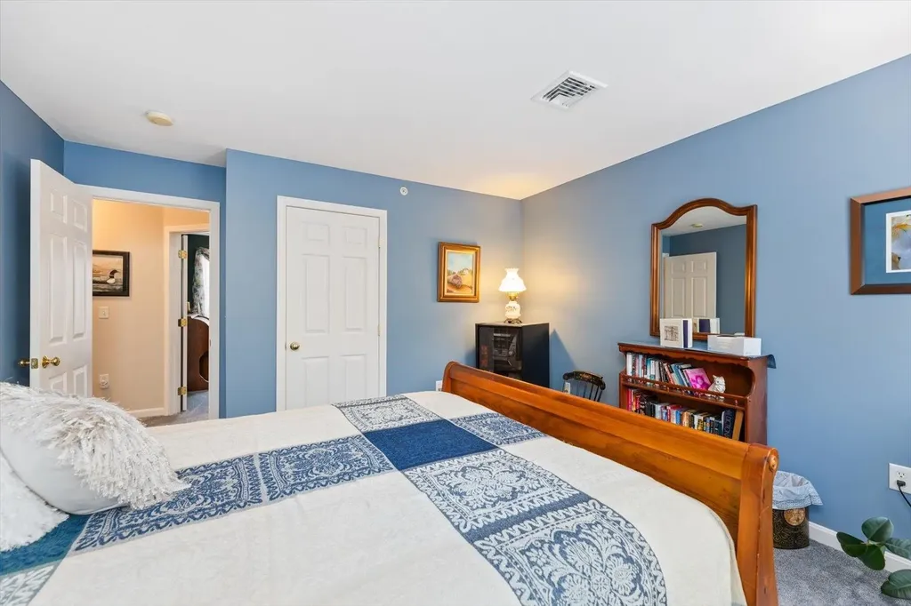 14 Snow Road Peterborough NH 03458