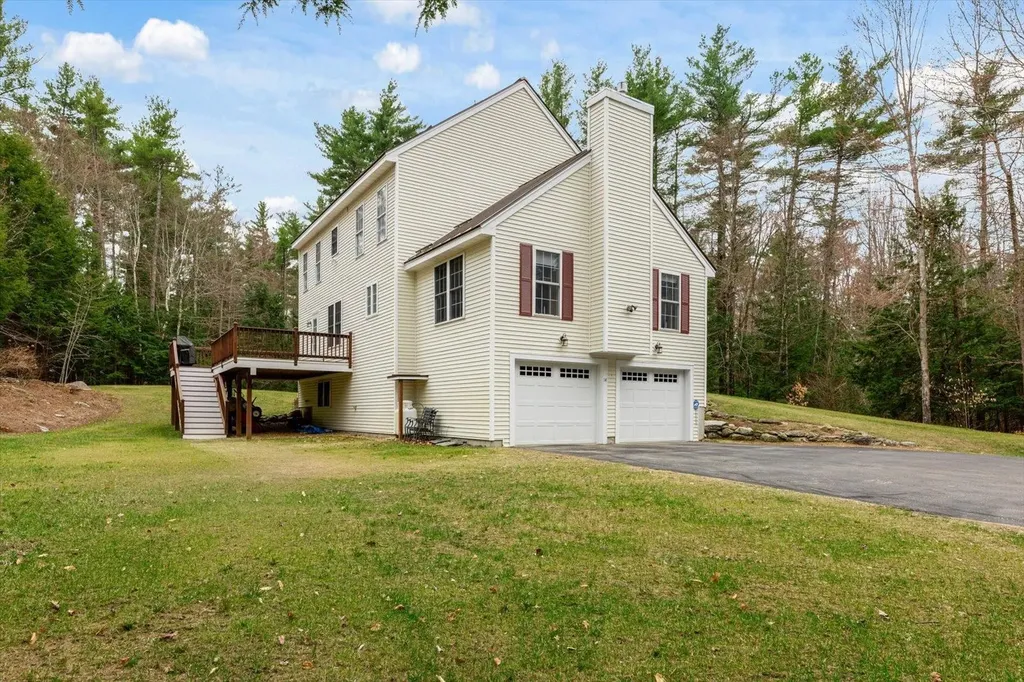 14 Snow Road Peterborough NH 03458