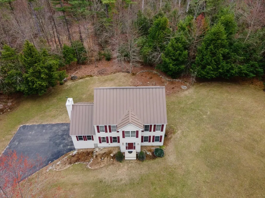 14 Snow Road Peterborough NH 03458