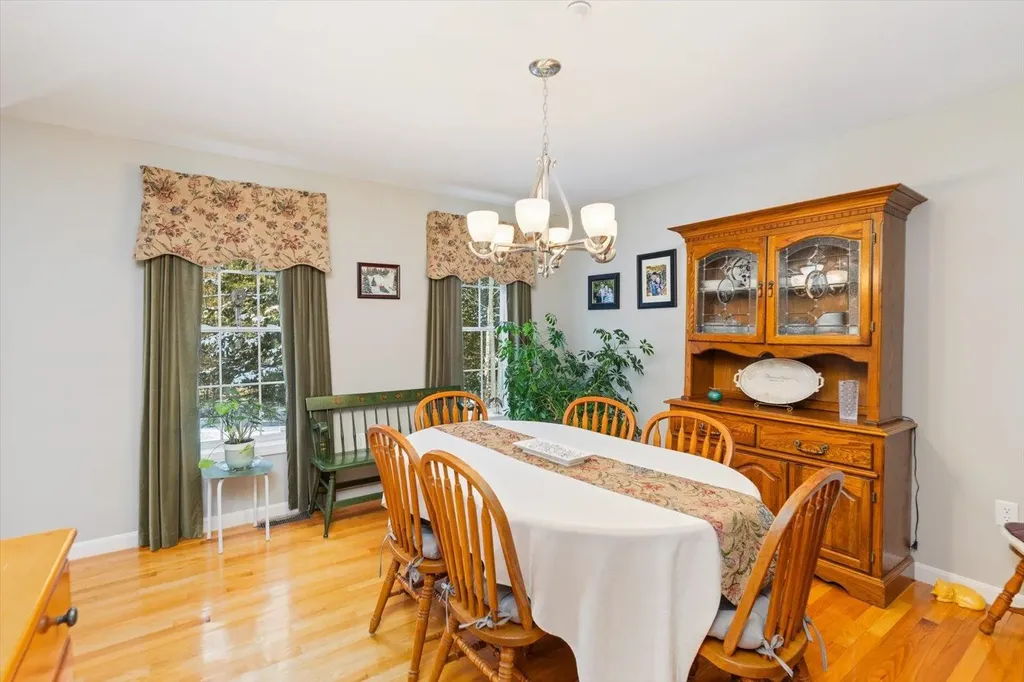 14 Snow Road Peterborough NH 03458