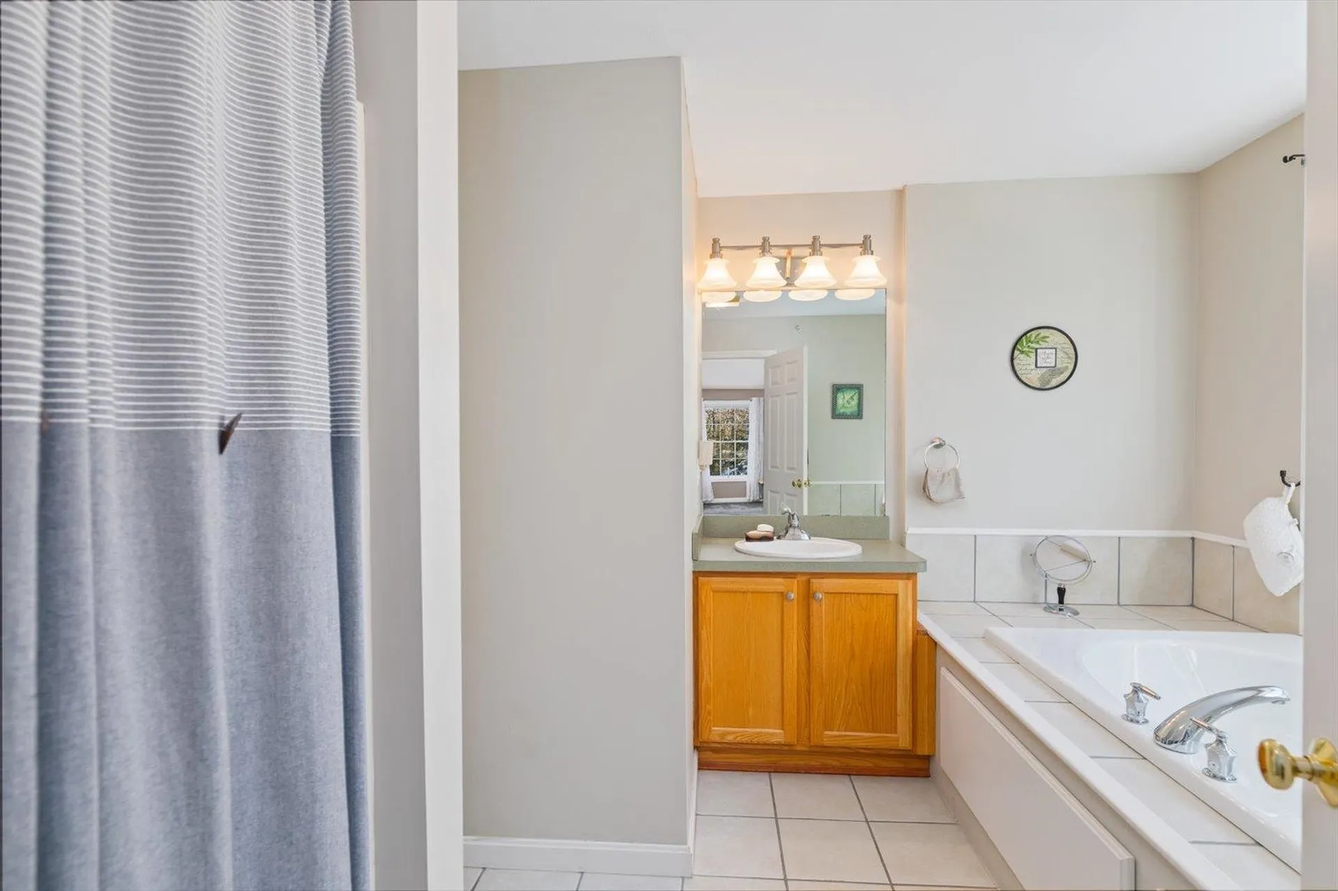 14 Snow Road Peterborough NH 03458