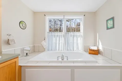 14 Snow Road Peterborough NH 03458