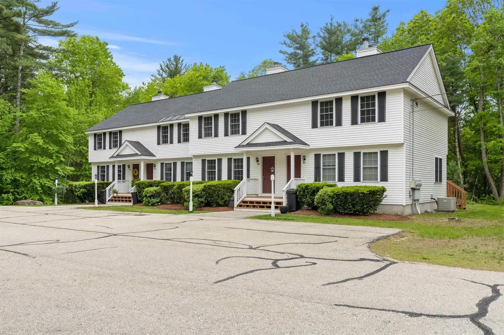9 Old Nashua Road Amherst NH 03031