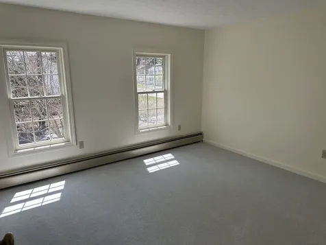 34 Robert Hall Road Manchester NH 03103