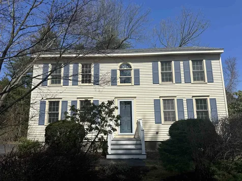 34 Robert Hall Road Manchester NH 03103