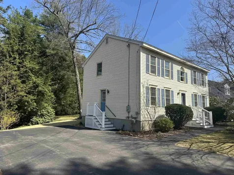 34 Robert Hall Road Manchester NH 03103
