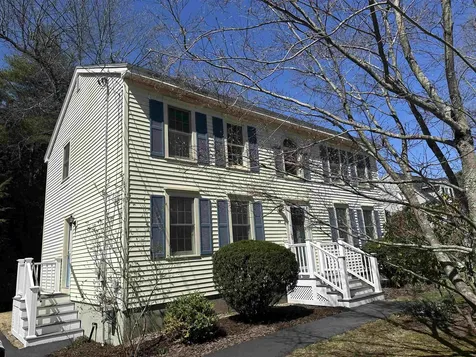 34 Robert Hall Road Manchester NH 03103