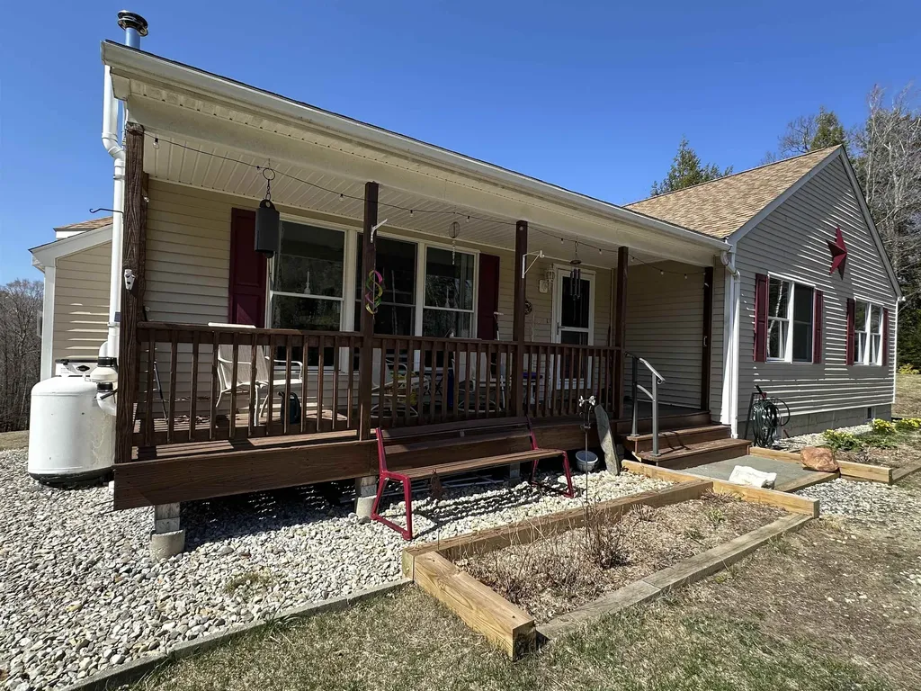 2193 Old County Road Halifax VT 05358