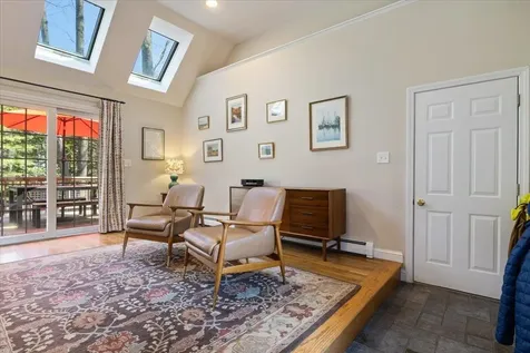 13 River Bend Circle Exeter NH 03833