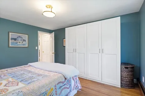 13 River Bend Circle Exeter NH 03833