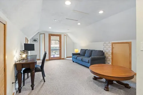 13 River Bend Circle Exeter NH 03833