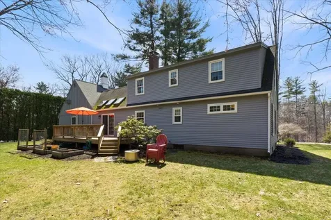13 River Bend Circle Exeter NH 03833
