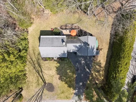 13 River Bend Circle Exeter NH 03833
