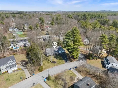13 River Bend Circle Exeter NH 03833
