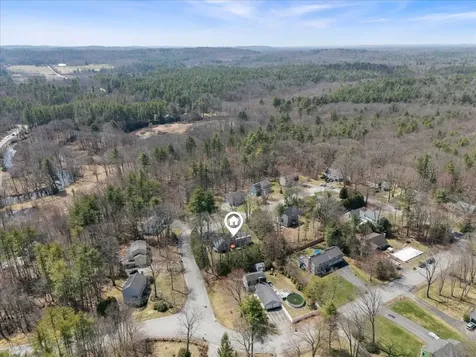 13 River Bend Circle Exeter NH 03833