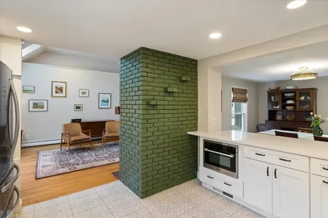 13 River Bend Circle Exeter NH 03833