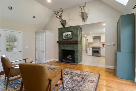 13 River Bend Circle Exeter NH 03833
