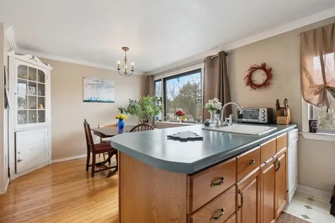 25 Moonlight Drive Newmarket NH 03857