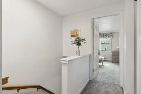 25 Moonlight Drive Newmarket NH 03857