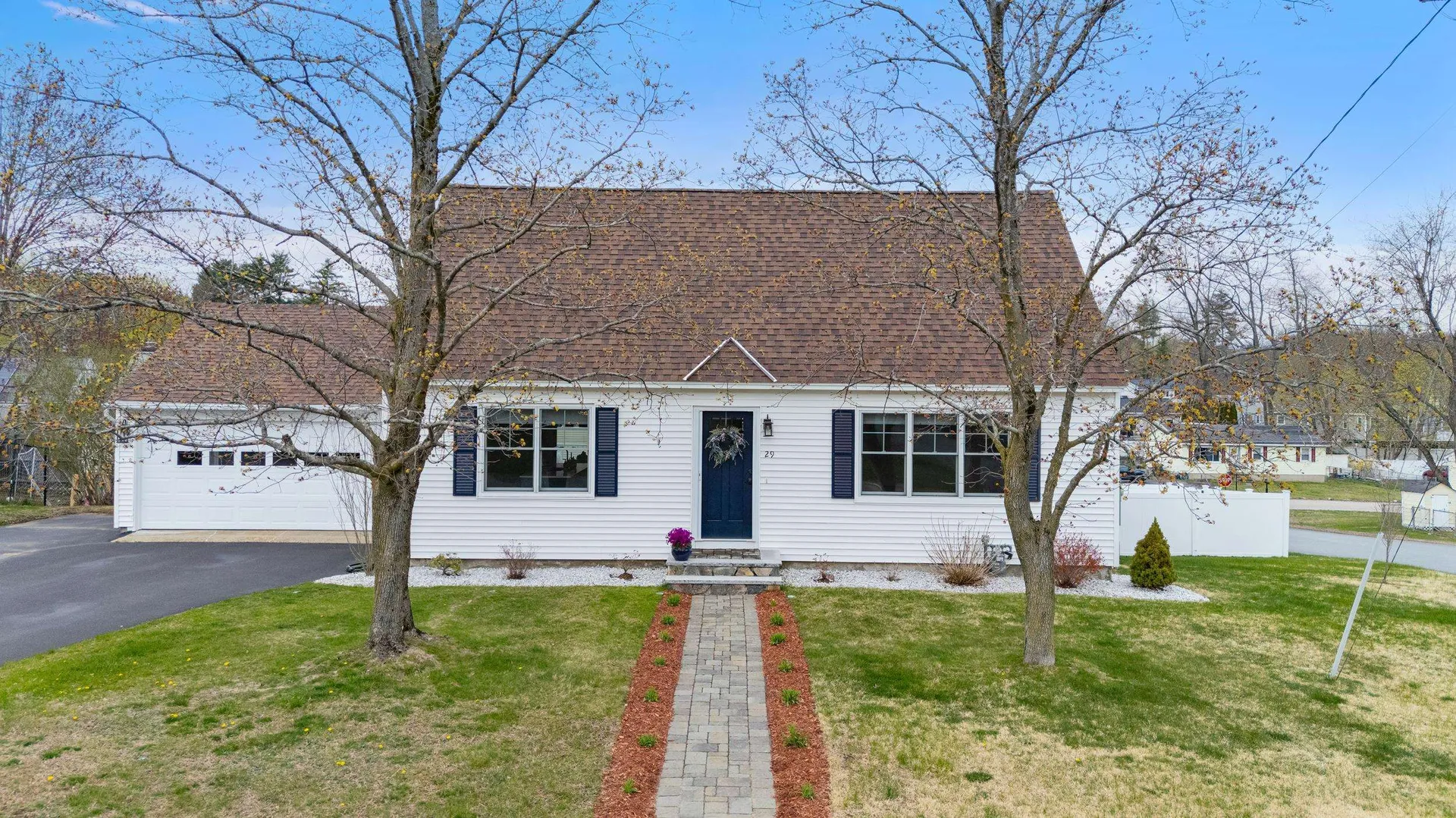 29 Seminole Drive Nashua NH 03063