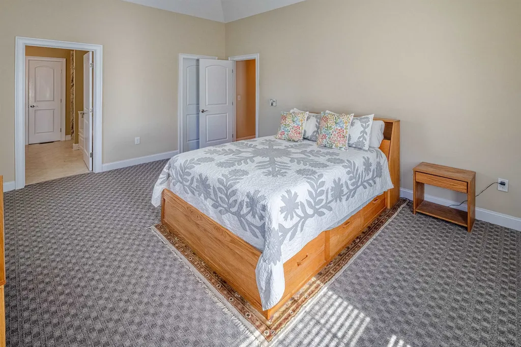 10 Sonia Drive Dover NH 03820