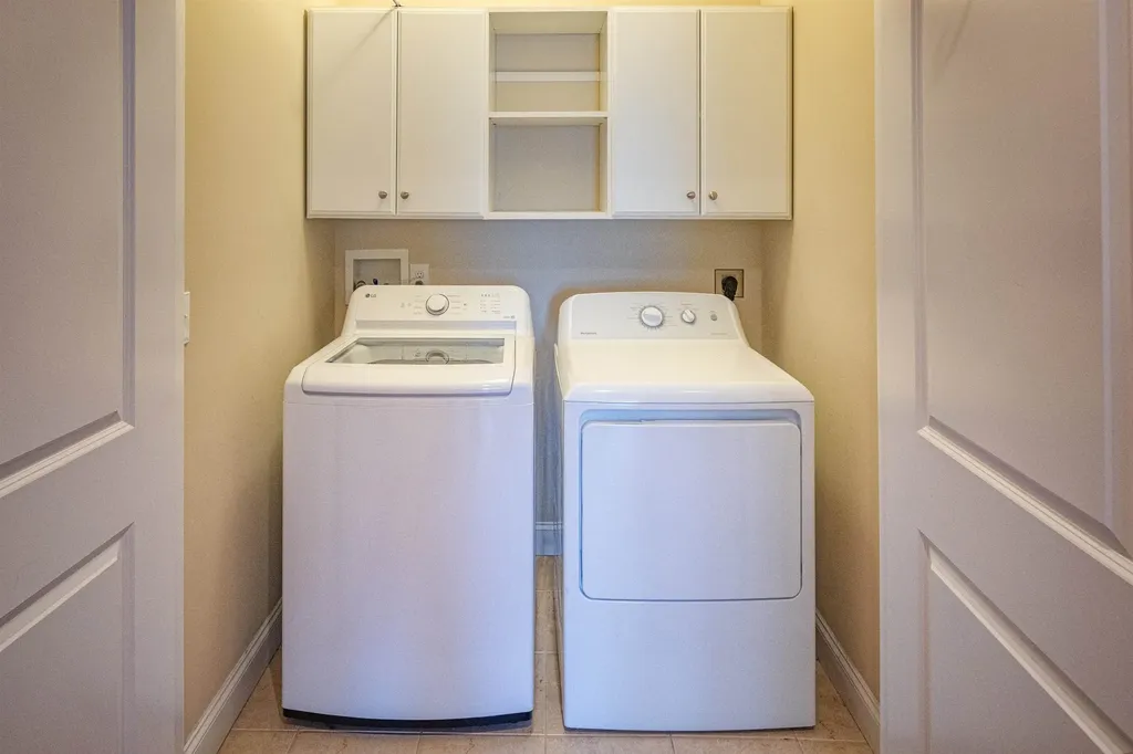 10 Sonia Drive Dover NH 03820