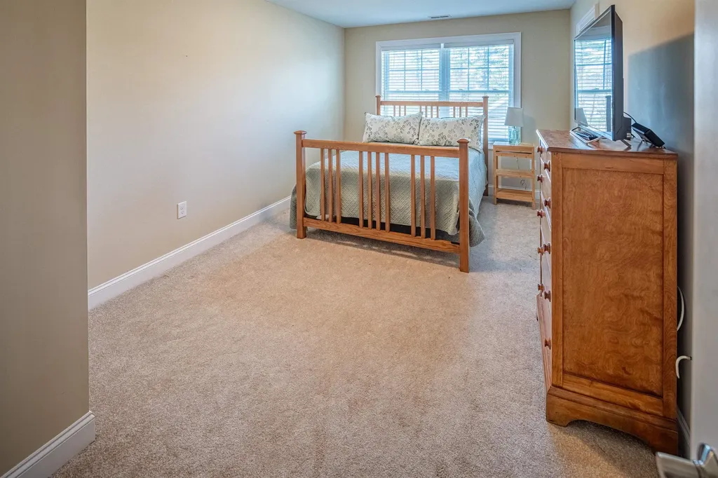 10 Sonia Drive Dover NH 03820