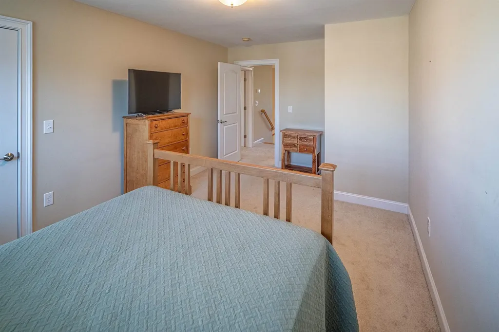 10 Sonia Drive Dover NH 03820