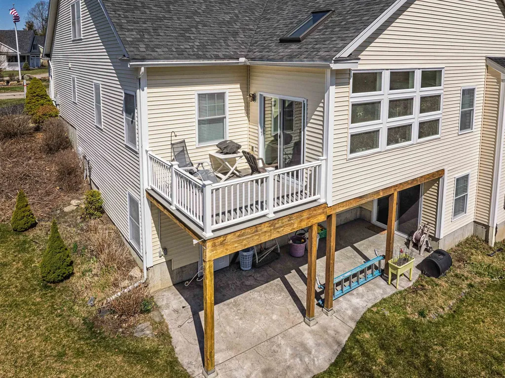 10 Sonia Drive Dover NH 03820