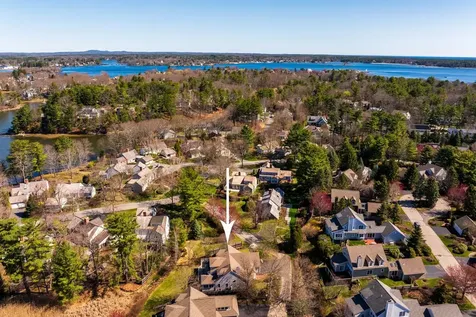 2 Mill Pond Road New Castle NH 03854