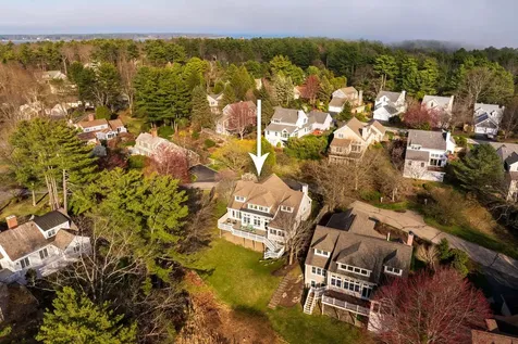 2 Mill Pond Road New Castle NH 03854
