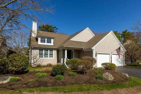 2 Mill Pond Road New Castle NH 03854