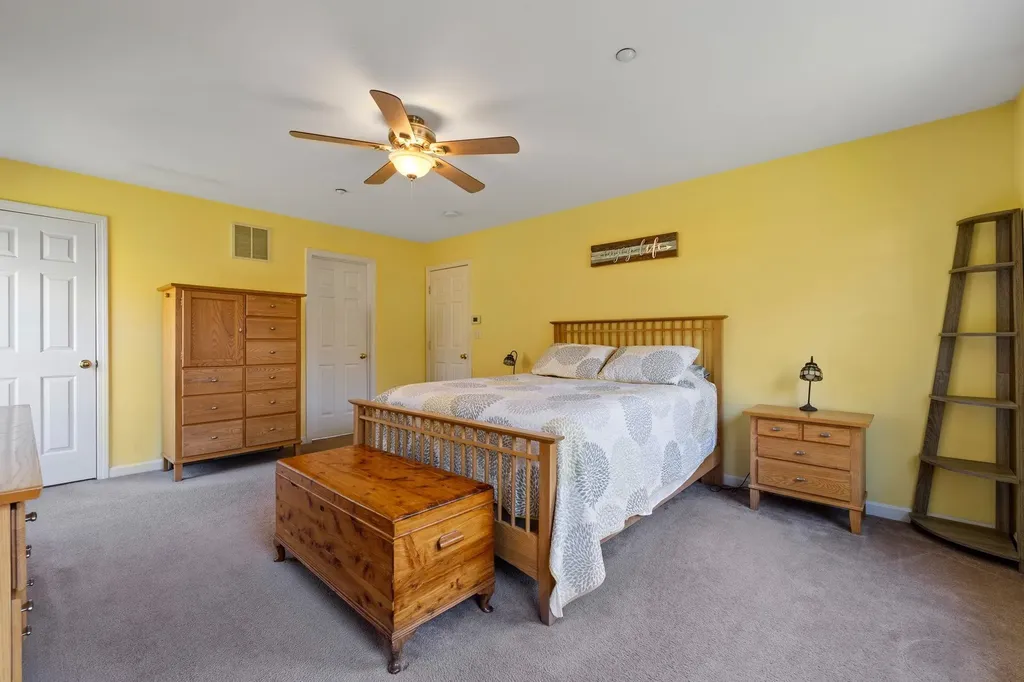 16 Creek Hill Drive Hampstead NH 03826