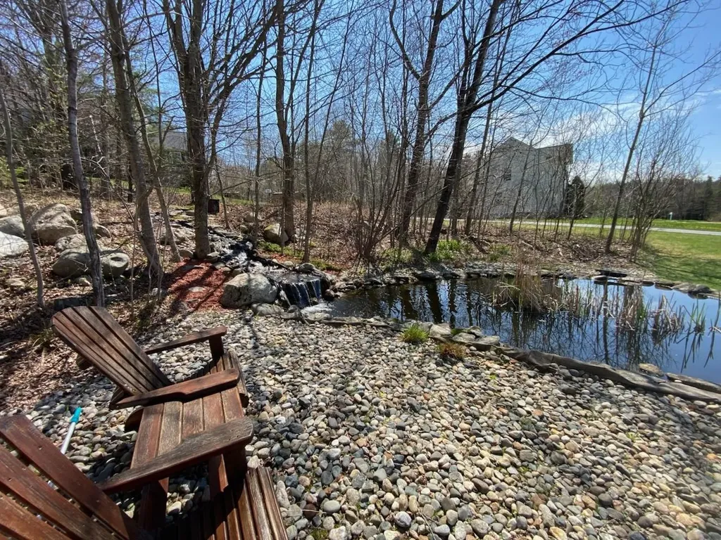 16 Creek Hill Drive Hampstead NH 03826