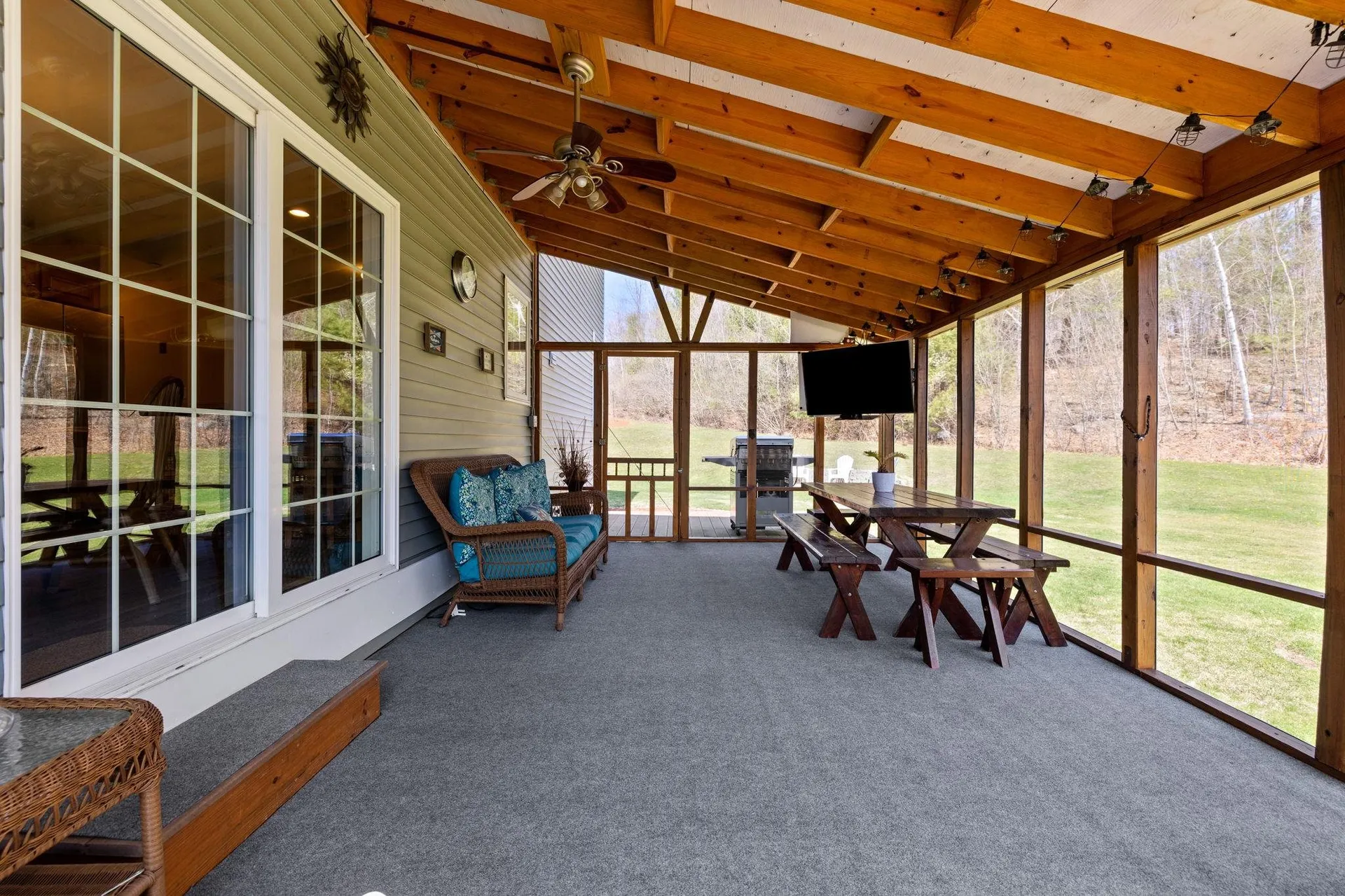 16 Creek Hill Drive Hampstead NH 03826