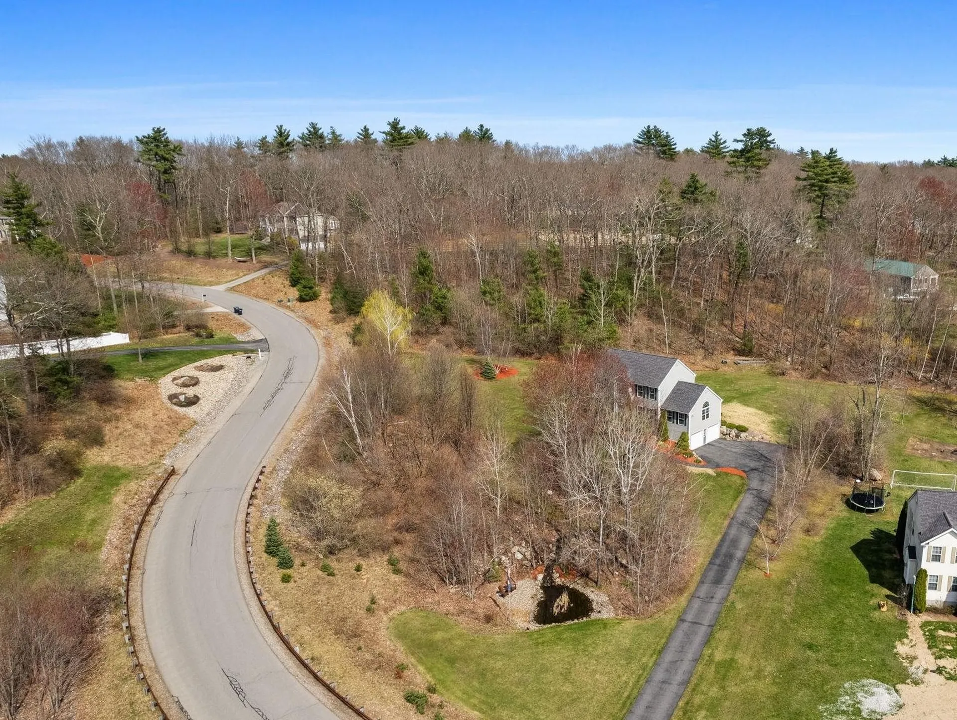 16 Creek Hill Drive Hampstead NH 03826