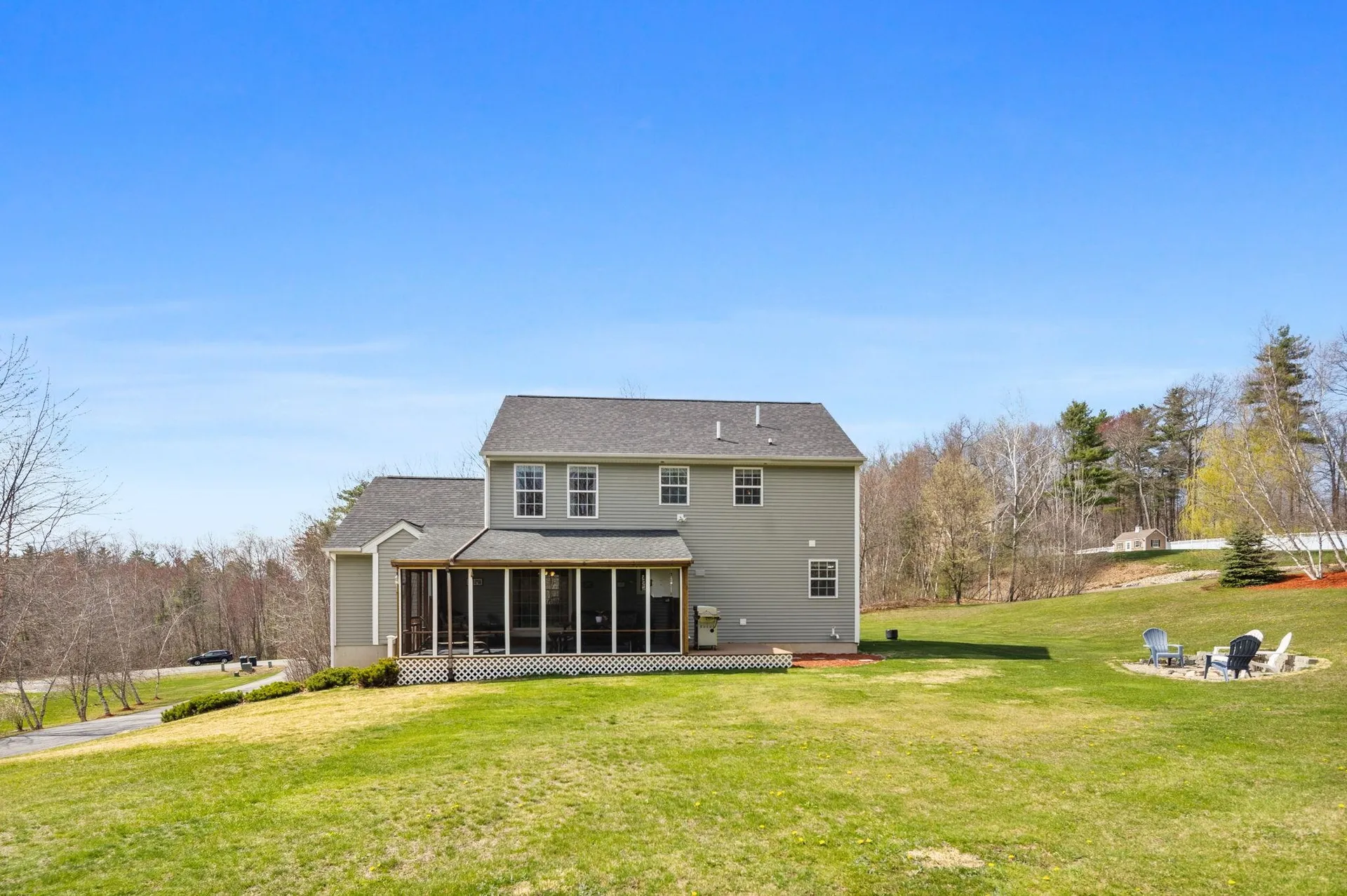 16 Creek Hill Drive Hampstead NH 03826