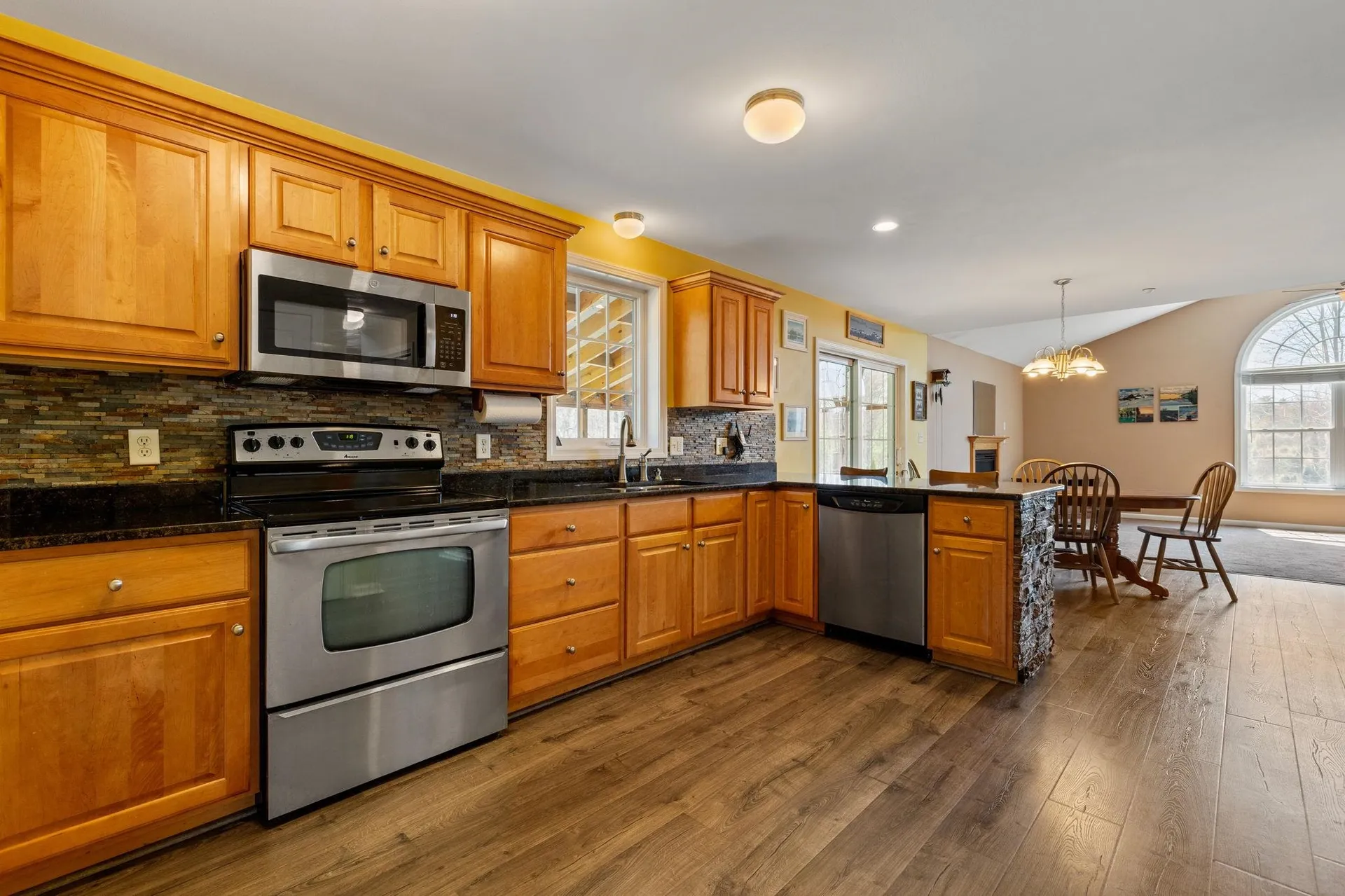 16 Creek Hill Drive Hampstead NH 03826